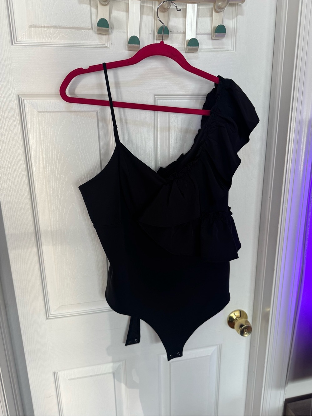 Express Black One-Shoulder Ruffle Bodysuit - Picture 2 of 4